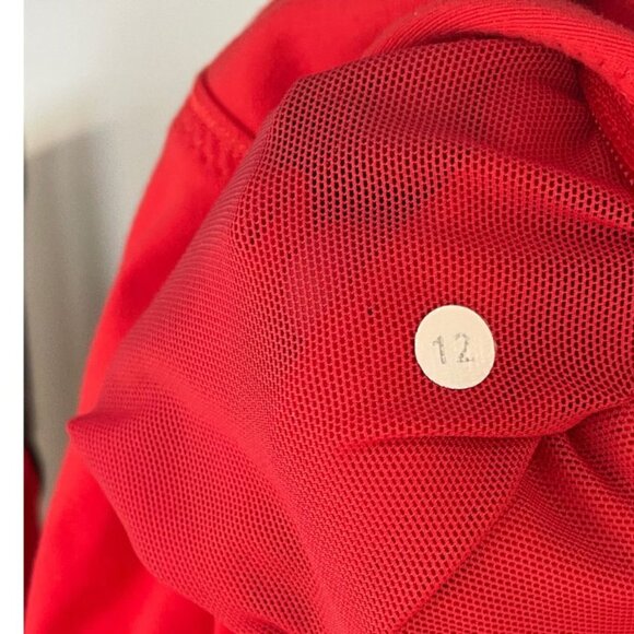 Lululemon Forme Jacket Women's Size 12 Red Black - Picture 7 of 8